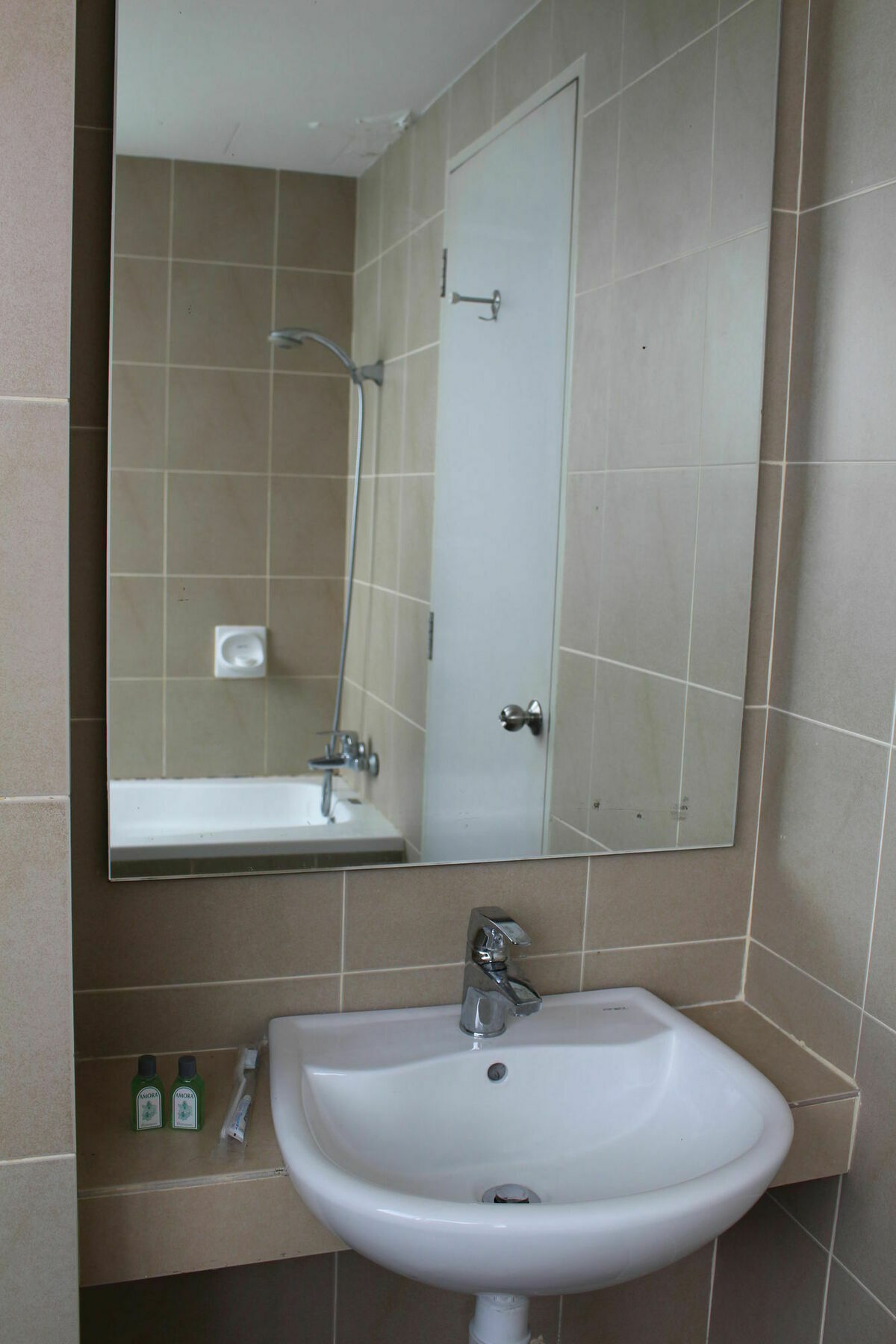 Peaceful Service Suite At Taragon Putri Bintang كوالالمبور المظهر الخارجي الصورة