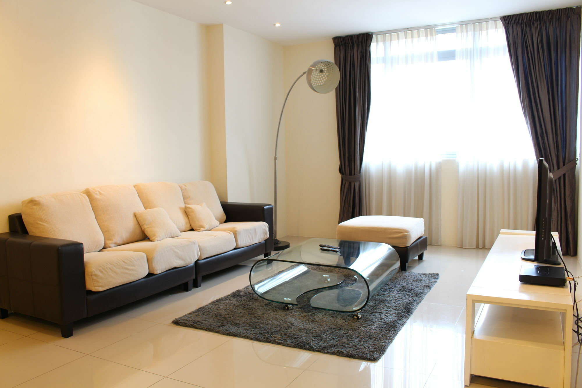 Peaceful Service Suite At Taragon Putri Bintang كوالالمبور المظهر الخارجي الصورة